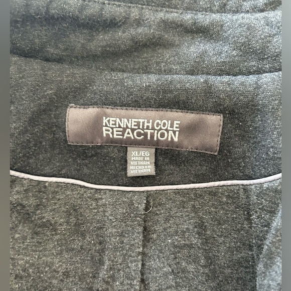 Kenneth Cole Reaction coat. XL. - Picture 3 of 5